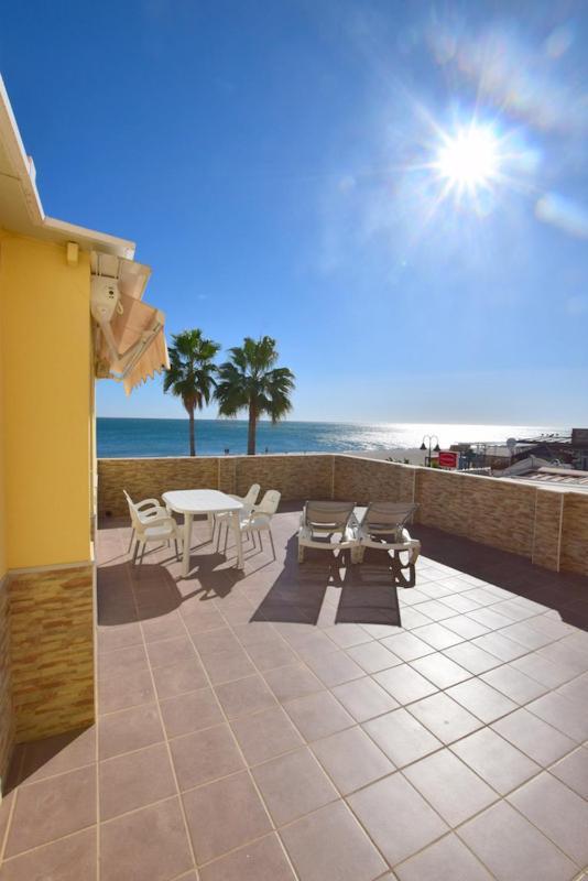 Carihuela 1ª Linea De Playa Apartment Torremolinos Exterior foto