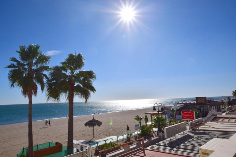 Carihuela 1ª Linea De Playa Apartment Torremolinos Exterior foto