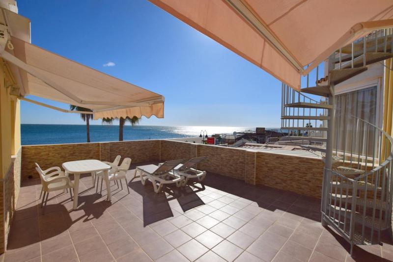 Carihuela 1ª Linea De Playa Apartment Torremolinos Exterior foto